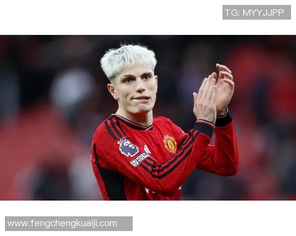 那不勒斯关注齐尔克泽梅努冬窗可能离队因缺少出场机会 那不勒斯关注齐尔克泽梅努冬窗可能离队因缺少出场机会